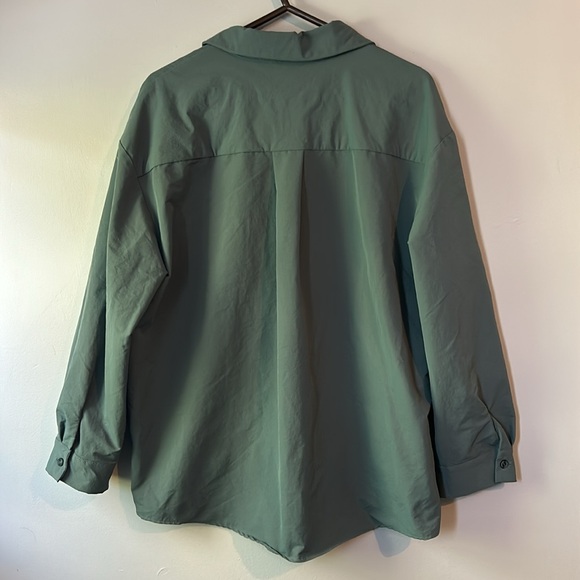 Girl Crush Cargo Button Up Shirt Green Large - Picture 6 of 9